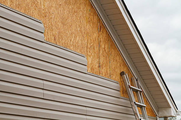 24/7 Emergency Vinyl Siding experts in Johnstown, OH
